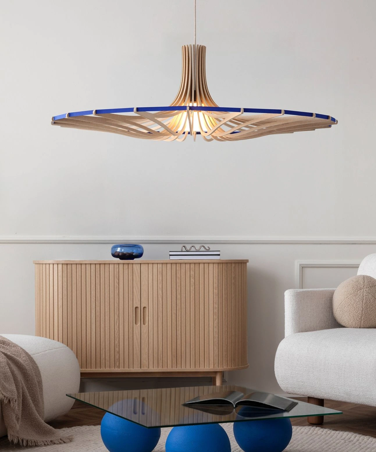 Suspension grande taille bleu roi