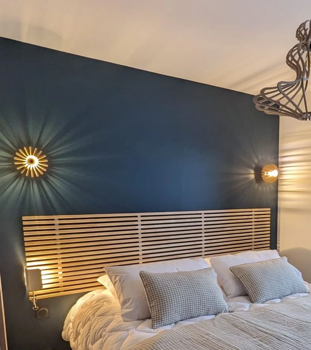 lampe de chevet wrecking ball