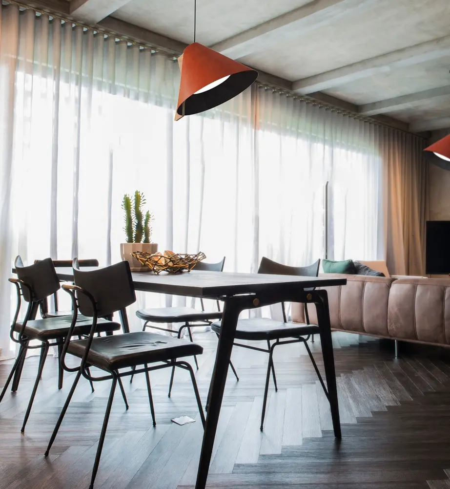 Suspension Silence M marron Salle a manger.webp