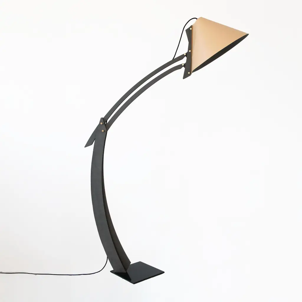 Silence lampadaire black beige_0003_plié.webp