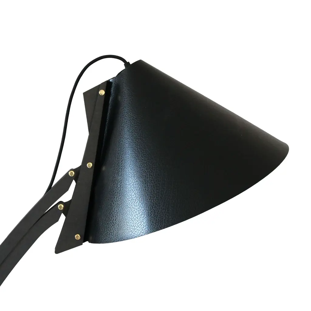 Silence lampadaire black noir_0002_zoom fond blanc.webp