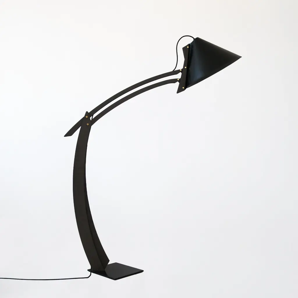 Silence lampadaire black noir_0006_plié.webp