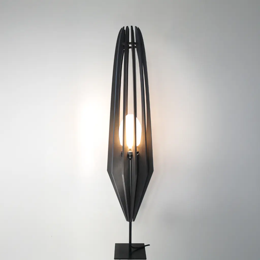 Fire S black fond gris ON BD.webp