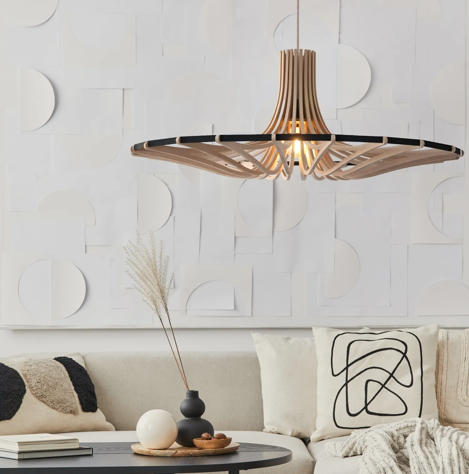 Boléro M allumé - Noir 2 BD carre.webp